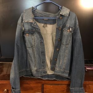Women’s Jean Jacket